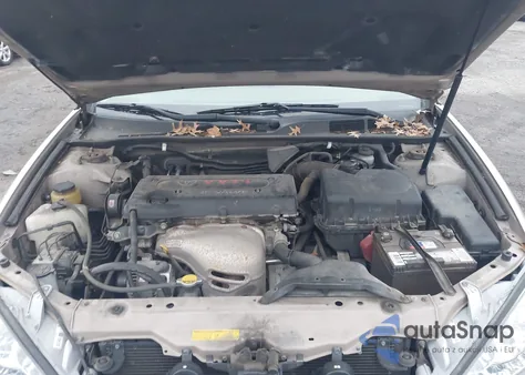 2002 Toyota Camry Xle z USA, uszkodzony, nr VIN 4T1BE32K22U538166